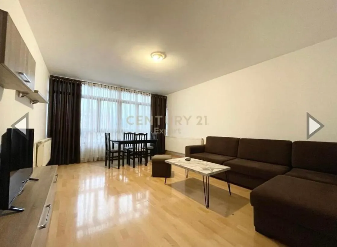 Maison Tirana Patza-Kuqani Lejlighed
